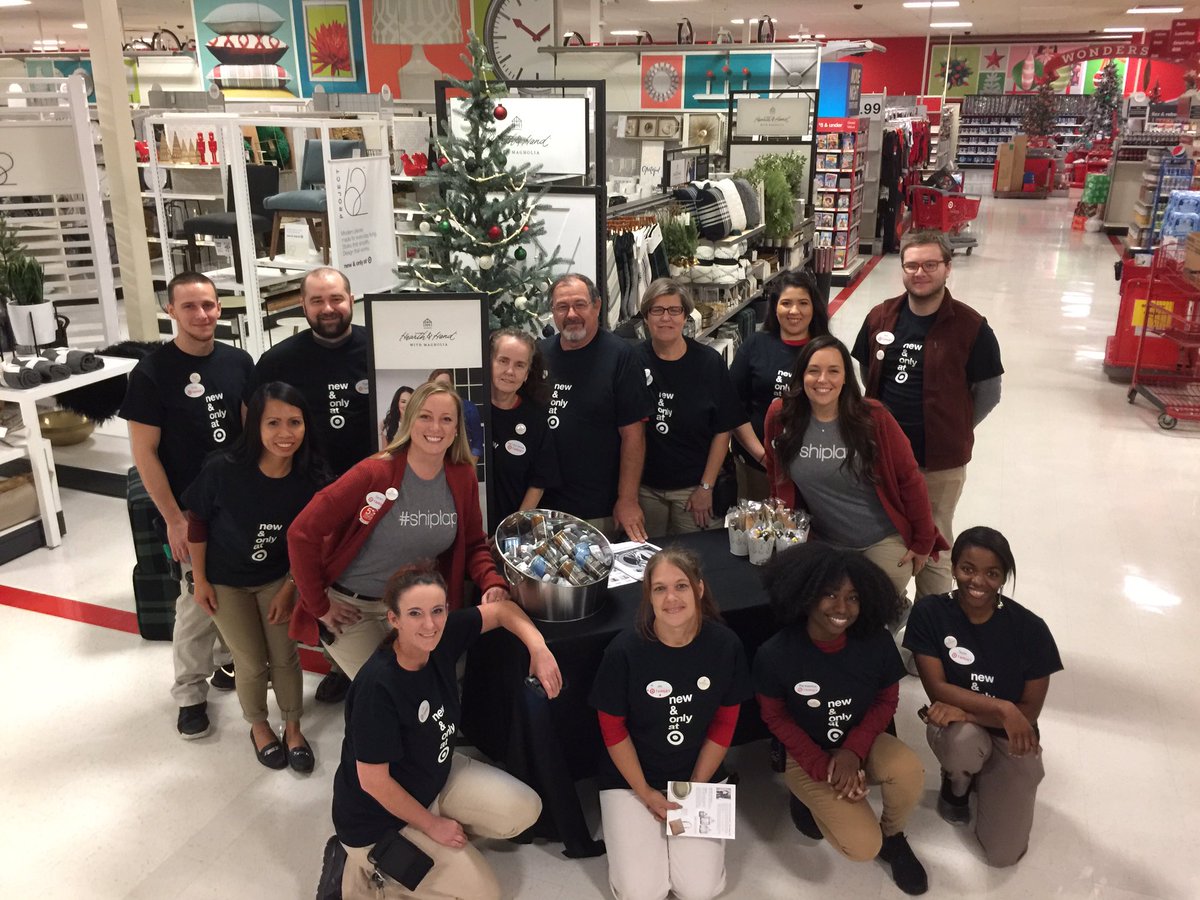 VML_Dana's tweet photo. Hearth &amp; Hand is now available at Boardman Target and our team couldn't be more excited!! #T1463 #HearthAndHand #Shiplap https://t.co/9ll3b5gwbq