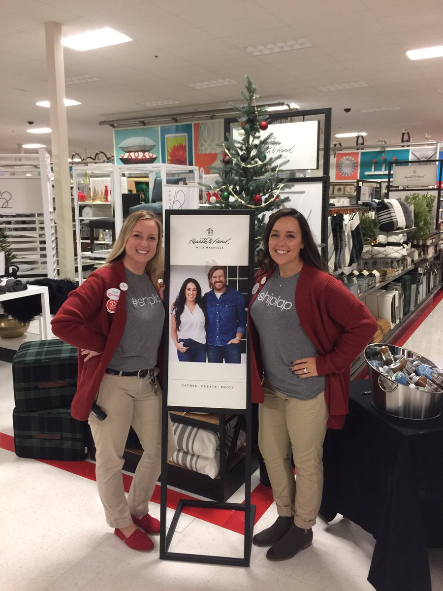 VML_Dana's tweet photo. Hearth &amp; Hand is now available at Boardman Target and our team couldn't be more excited!! #T1463 #HearthAndHand #Shiplap https://t.co/9ll3b5gwbq