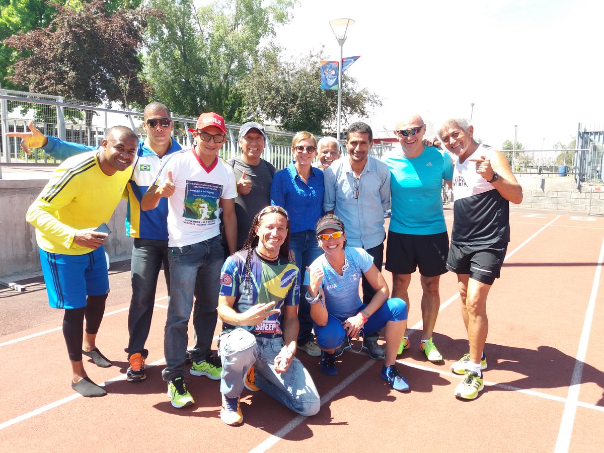 INDChileOficial's tweet image. Imperdible!! Más de 2 mil atletas master se dan cita en el Sudamericano de Atletismo de la categoría, del 6 al 12 de noviembre en Santiago.