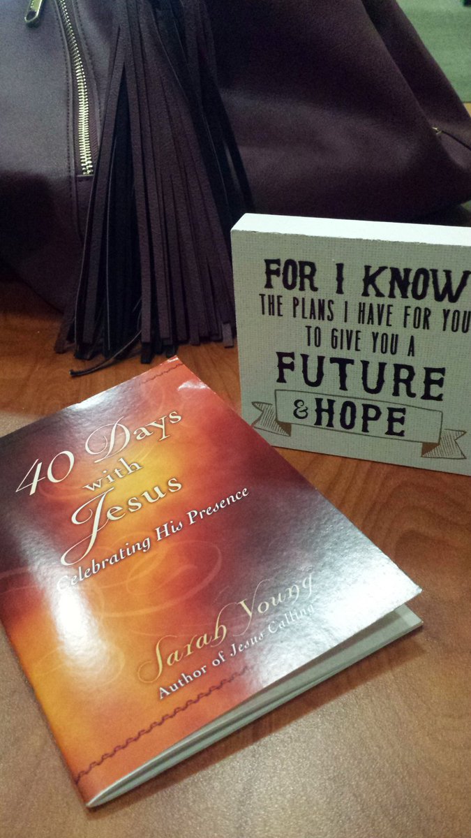 TonyaLinette's tweet photo. Gifts my sweet Ariana surpised me with today. My baby has such a giving, caring beautiful heart.  #blessedmommy #godsgirl #CBC https://t.co/lisiDH1rNL