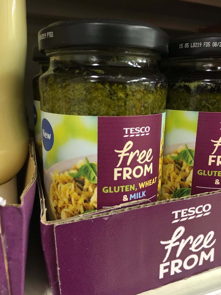 VeganMoans's tweet photo. New #vegan essentials in @Tesco including:  

🍝 Carborna sauce 
🥜 Green pesto
🧀 Cheese sauce mix
🥚 Mayonnaise https://t.co/w50ZnJfKwy