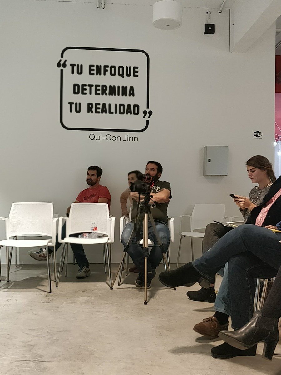Saxophone_'s tweet photo. #crowdweekend. El genio de la cámara https://t.co/s1oInEwOPk