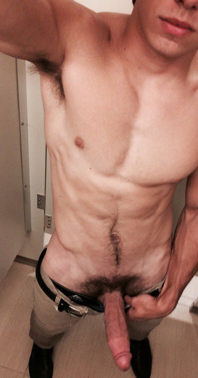 ElPadrastroXXX's tweet photo. Les manda Saludos
un Ahijado Caliente.
Agradezcan el detalle, Cabrones !!
#Ahuevo https://t.co/irRtAyn2Gx