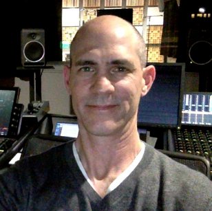 moneytreechris's tweet photo. SOUND CHECK! For every great movie, there is a sound guru, and for #MoneytreeMovie, Erik Foreman, is that man! https://t.co/0pHGFEsU8a https://t.co/z9cKk1Tf9f