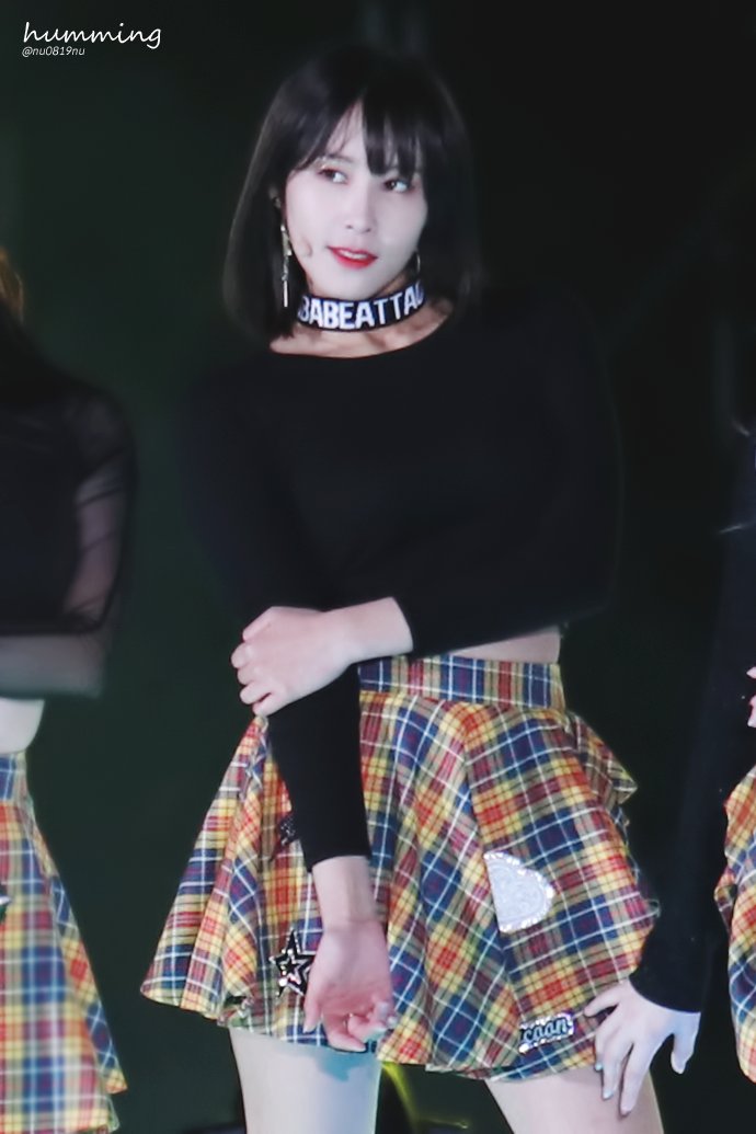 nu0819nu's tweet photo. 171104 평창 드림콘서트 
#프리스틴 #유하 we like😘 https://t.co/M3ao9UpS9i