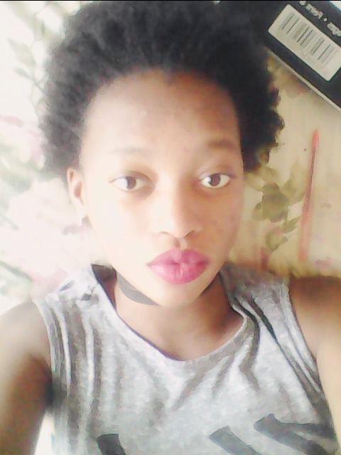 Mmathaps_R's tweet photo. #StudyBreakSelfie
♥ https://t.co/dkehRAs0om
