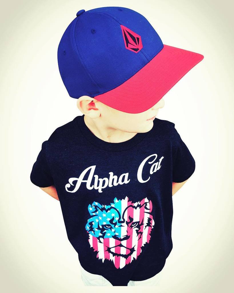 AlphaCatClothes's tweet photo. The next generation of bully proof kids begins with #JIUJitsu. The bully is always going to be there, whether it’s… https://t.co/pGZSkz2siU https://t.co/yVUoXZKOUc