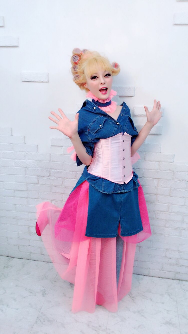 田中里奈 りりまる Twitterに流れてくるじゃじゃ馬ならしの感想に胸が熱くなります 心からのありがとうを伝えたいです 明日の公演も頑張ります バプティスタ夫人のことは わたしも大好きです じゃ馬 じゃじゃ馬ならし T Co 8hjmtyxjig