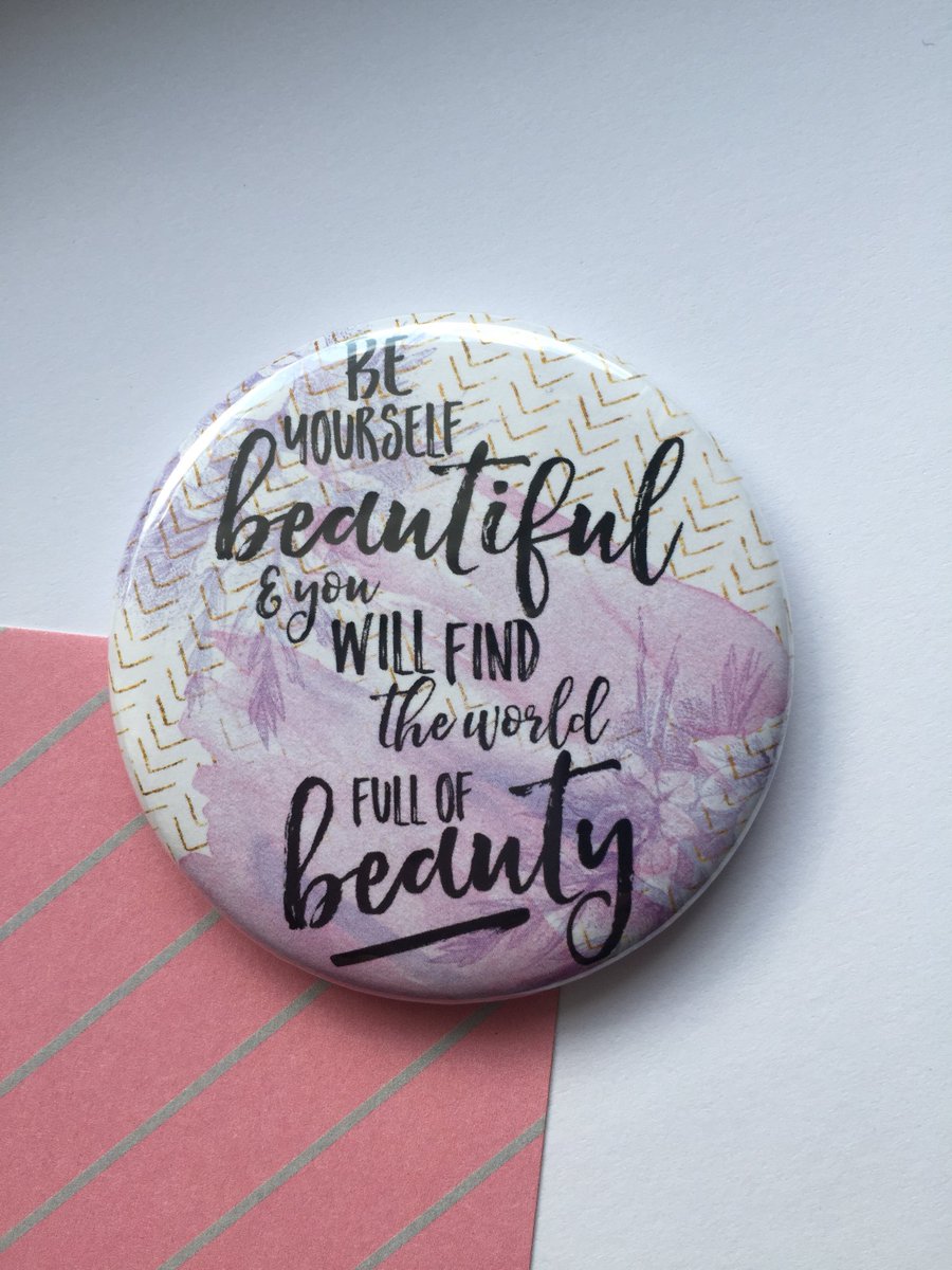 islamicpearlsuk's tweet photo. 'Be Yourself' pocket mirror 🛍 Click the link in the bio to shop. #islamicboutique #islamicshop #islamicgifts #pocketmirrors #selfie #beauty https://t.co/V7nSWh6AUG