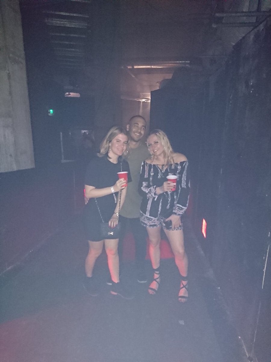 Alleyz_32's tweet photo. Top night watching Craig David  in Manchester Proper Bo Selecta! #Warehouseproject https://t.co/OugZ1UzUKI
