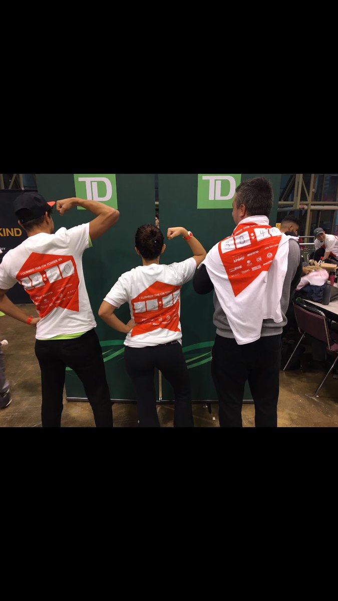GeneferLopes's tweet photo. CN Tower Climb for United Way...We did it! 1776 steps for a great cause
#Up4Community https://t.co/JZPlUsWik4