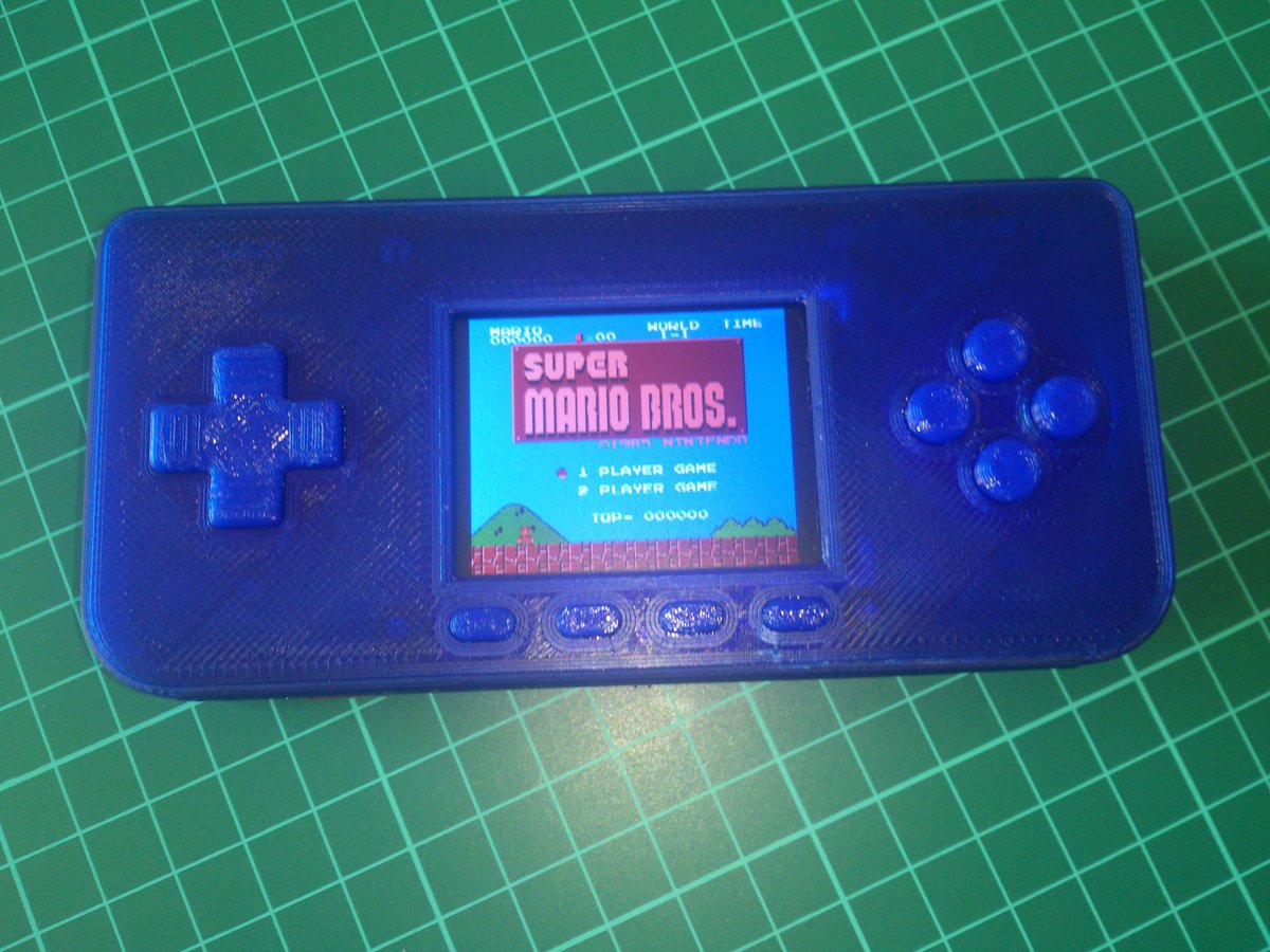 frthery's tweet photo. PIGRRL-ZERO ça se termine, assemblage en cours. https://t.co/8CuFD9TOfb