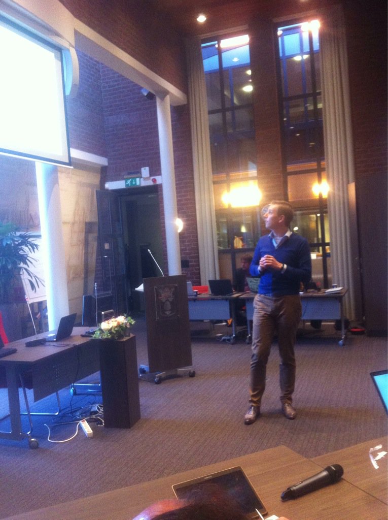 ds_ams's tweet photo. #ophackborne @ds_ams @gem_borne @povoverijssel great presentation from the cheese eaters!! No indotopics!! https://t.co/czRdHz208W