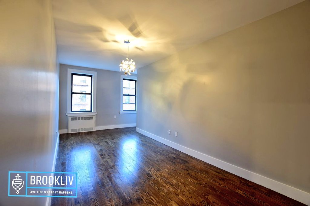 realty_guardian's tweet photo. Finished up a Beautiful #2Bed Apt in #ProspectParkSouth #ModernDesign #WasherDryer #HighEnd #GutReno #Spacious  #ForRent #Brookliv https://t.co/3B5sGGQZT0