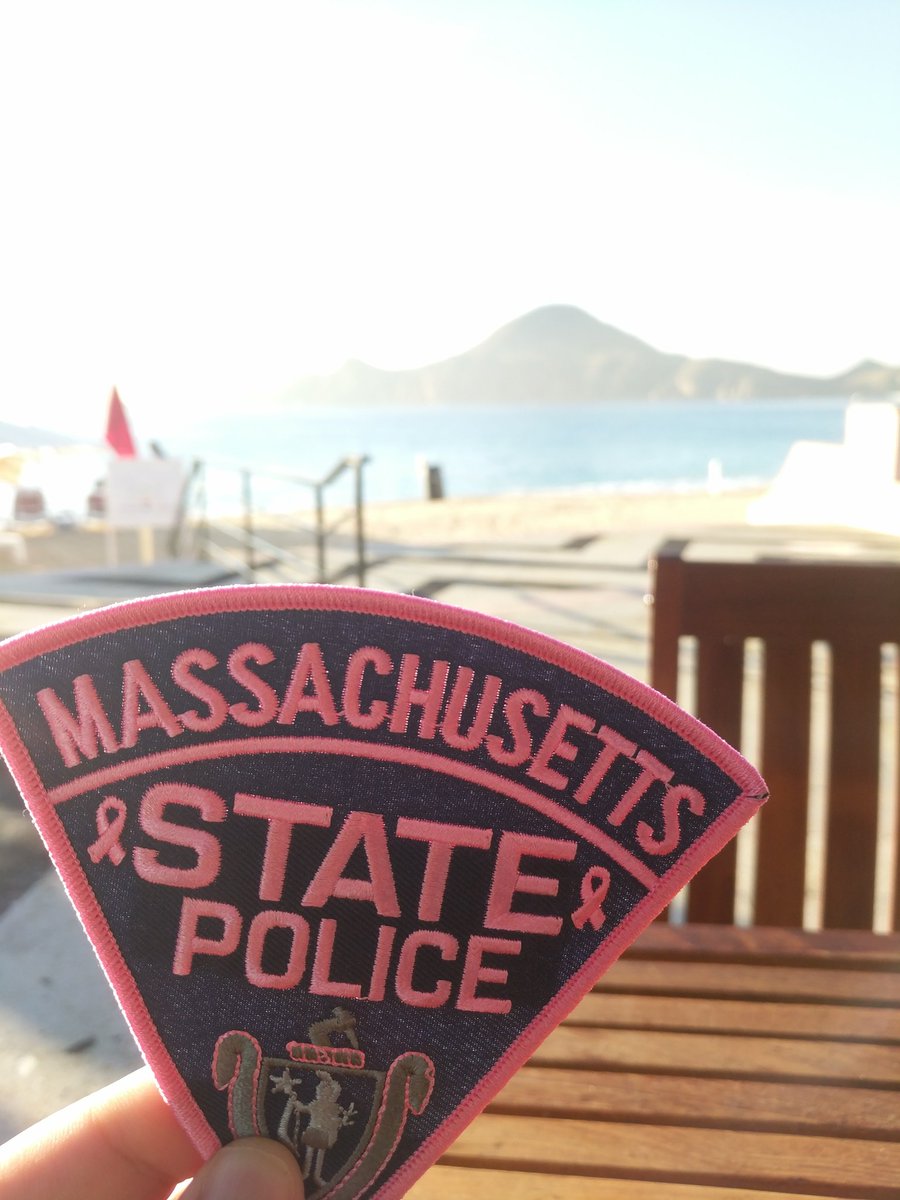 Oaklandish617's tweet photo. Proud to bring this to Cabo to support cancer research and awareness #MSPpinkpatch  #PinkPatchProject  @DustinGFitch https://t.co/9F9fRtgeTy