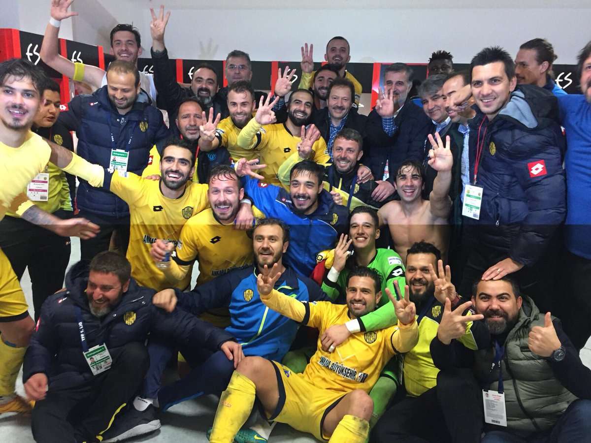 ESKİŞEHİRSPOR 1-ANKARAGÜÇÜ 3 EMEĞİNİZE YÜREĞİNİZE SAĞLIK