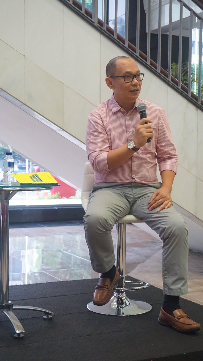 Senang bisa diskusi dengan PNS2 muda Kementerian Keuangan RI. #kemenkeumuda #kemenkeu