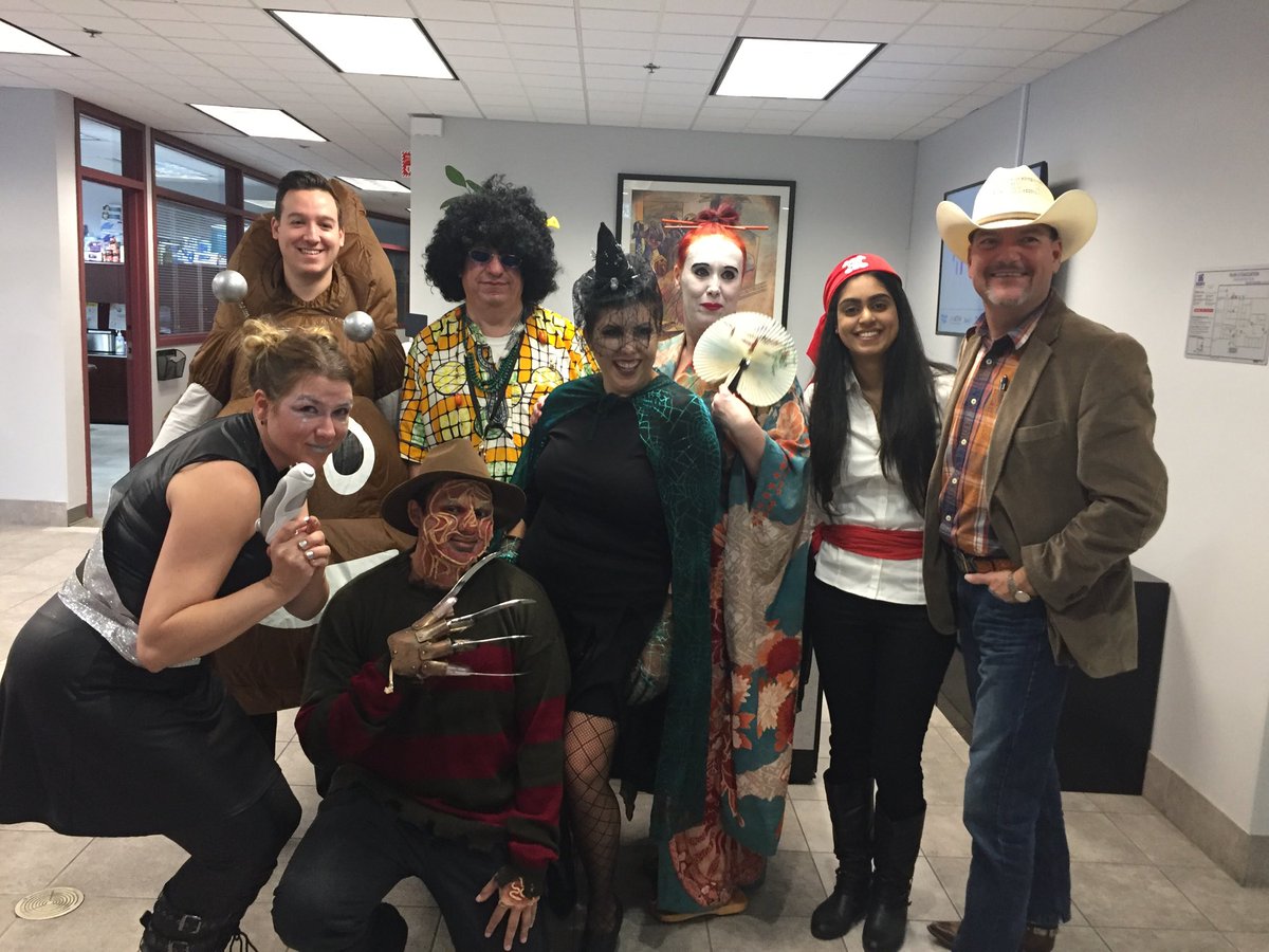 FredFriedberg1's tweet photo. AMG team ready to rock https://t.co/xFs1s1iMXa