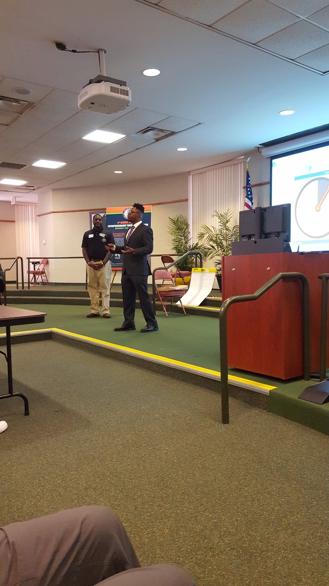 HinesEntVet's tweet photo. Saturday's 5th annual Veterans Entrepreneurship Training Symposium was awesome!  @HCCFL @OPSUTampaBay @BN9 @1MillionCupsTPA @Inc https://t.co/ECSBZH3PiR