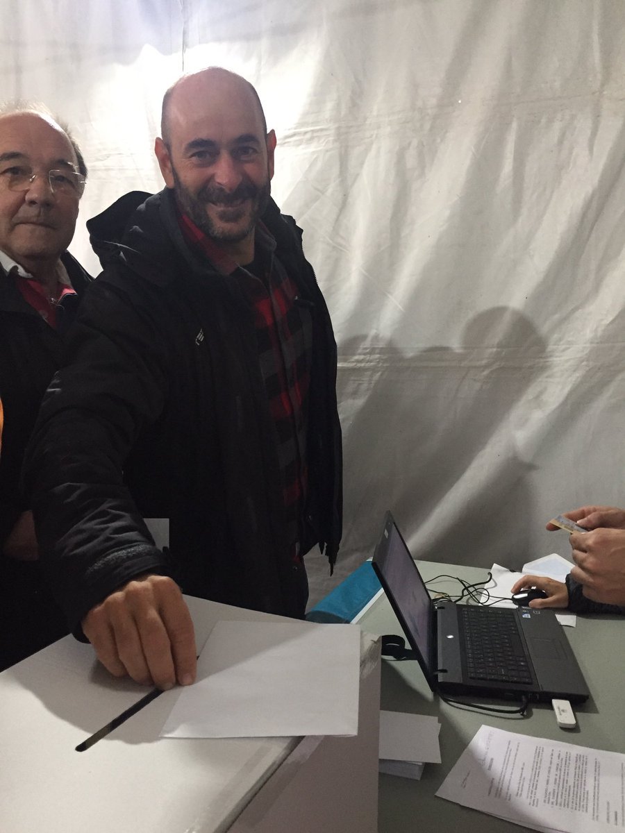 HamaikaTb's tweet photo. Kirolariak: Koi Lertxundi, Unai Basurko, Javi Polo edo Kepa Acero #A5Galdeketak https://t.co/fp8g4EVjCZ