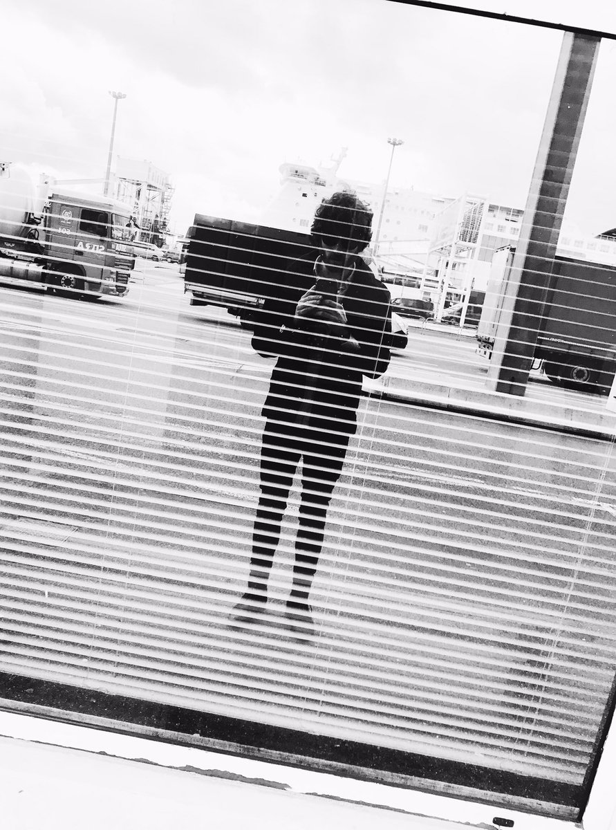 _DavidMarx's tweet photo. 31 days. 68 shows. Now ferrytime, UK we're coming for ya! #austinn #austinngoesUK #uktour #ferrytime https://t.co/xaJqo028FZ