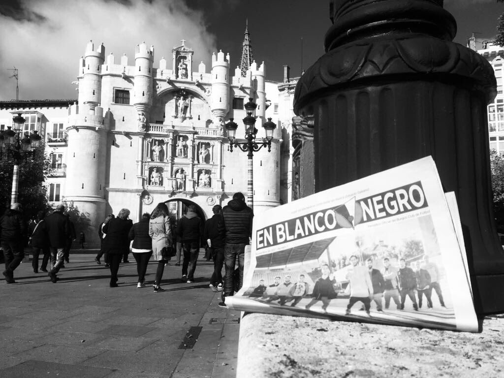 No queda nada para que disfrutéis del nuevo número de #Enbyn #Burgos #burgoscf #enblancoynegro #yaestamosaqui