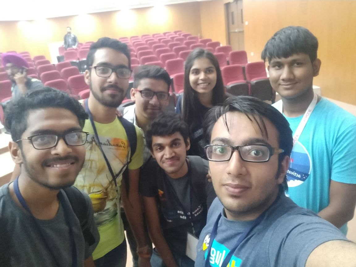 Rishucastic's tweet image. Great experience meeting and spending a plenty of time with @ErSanyamKhurana aka #curiousleaner at @pyconindia #pyconindia2017 #pyconindia