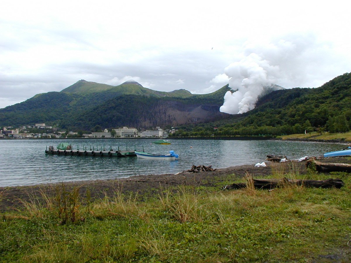 有珠山00年噴火当時の洞爺湖温泉とその周辺 ブラタモリ洞爺湖放送記念 Togetter 有珠山00年噴火当時の洞爺湖温泉とその周辺 ブラタモリ洞爺湖放送記念 Togetter