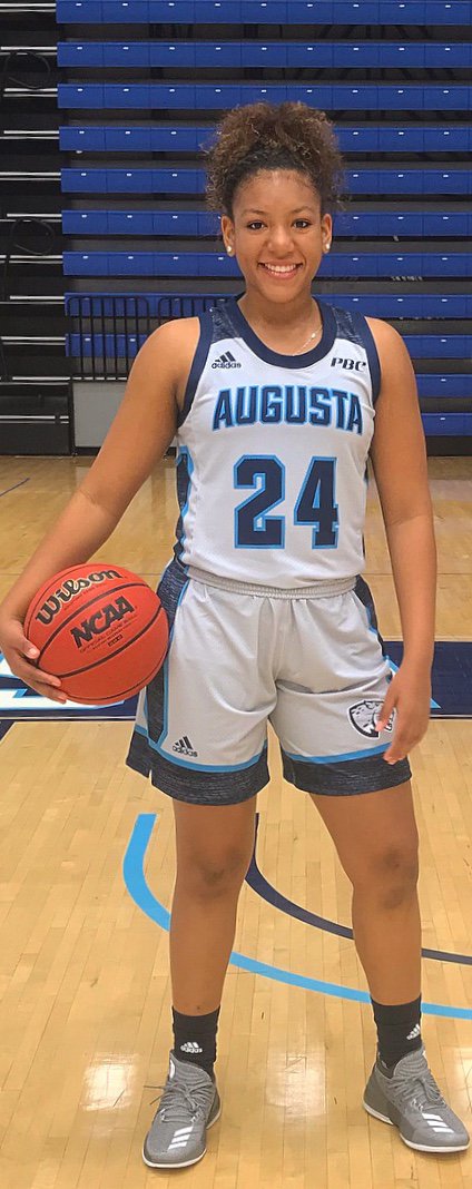 AUG_WBB tweet media