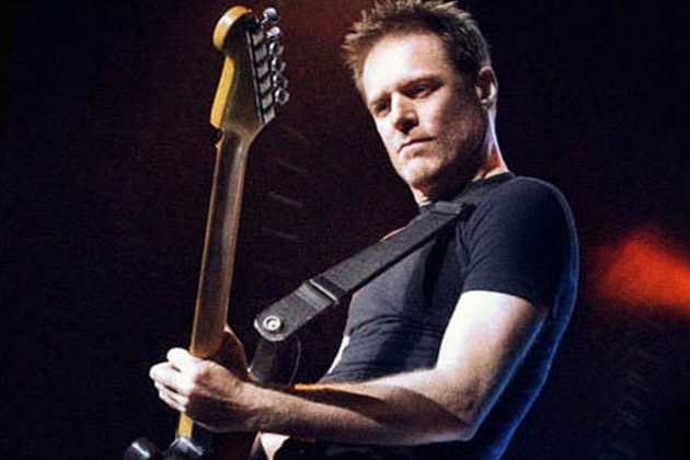 Happy 58th birthday to Bryan Adams! 