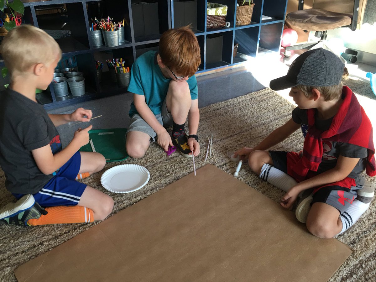 StemAndRoots's tweet photo. Engineer Challenge: Design and build a car that is propelled by a balloon. #EngineerProcess #ProblemSolving #Inquiry https://t.co/VJTneb35W8