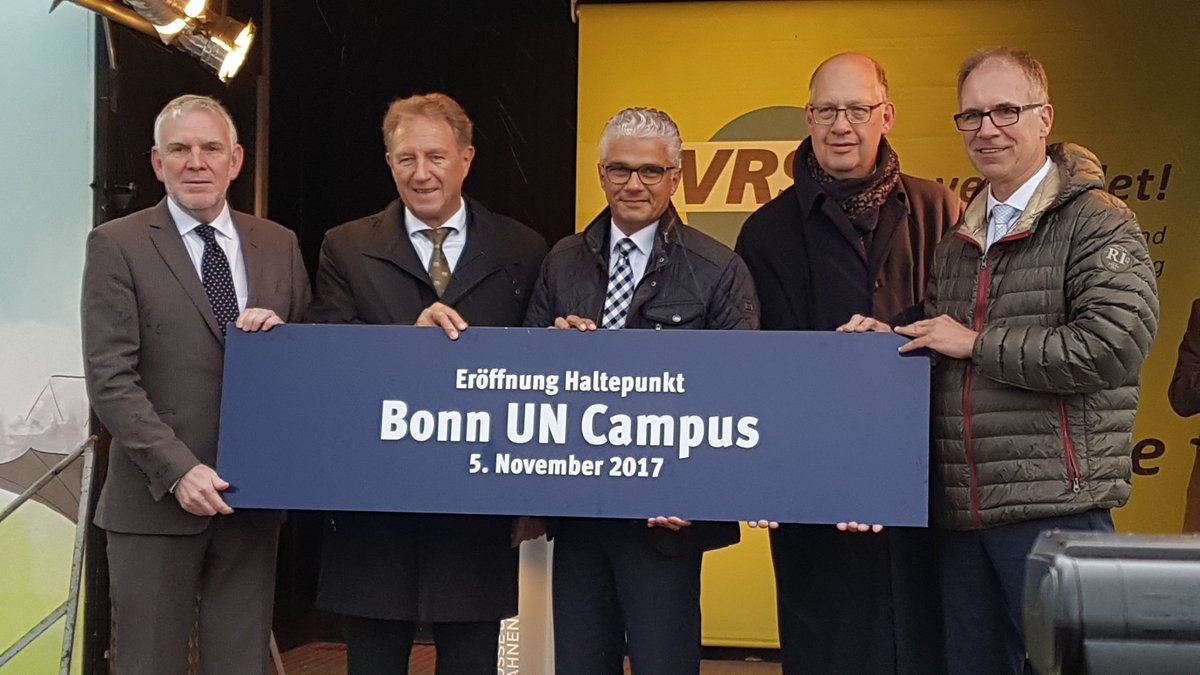 BundesstadtBonn's tweet photo. Pünktlich zur #COP23 bekommt #Bonn eine neue Haltestelle: "Bonn UN Campus" wurde eben offiziell eröffnet. #TraintoBonn https://t.co/AomFsuYBHu