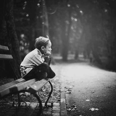 Yaghlahm_Az's tweet photo. 💫💫
.
يا مدينه
.

يا شوارع
.
يا سحاب
.

م لمحتو . . . صآحبي قلبي يبيھه
.

گم هداني في  غيآبه من  عذاب
.

ۆكم تعب ..
.

صدري من اللهفه عليه ! https://t.co/eCtUQJPXE3