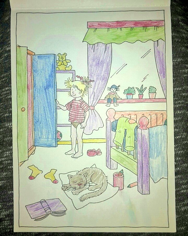 mei_lenweite's tweet photo. An wessen Tochter ich bei diesen Bildern wohl denken musste?! @sanamcc
Es schlummerte schon immer eine Künstlerin in mir!😂🎨
#malblock #conni https://t.co/PfoTkenDm2