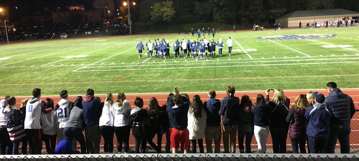 MedwayBoosters's tweet photo. MHS @MedwaySoccer dominates @AWHSBishops 4-1 (Matt K, Aidan G @Brycen35Burke, @rjdunne7. Awesome @TheStableMHS - esp the seniors. #rollstang https://t.co/4mlSgEPkDk