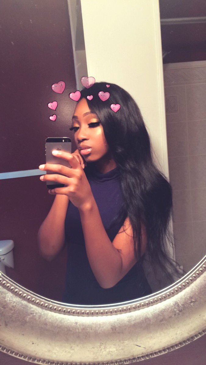 teelarayy's tweet photo. Currently my fav filter 🙃 https://t.co/JzyGgBIuT3