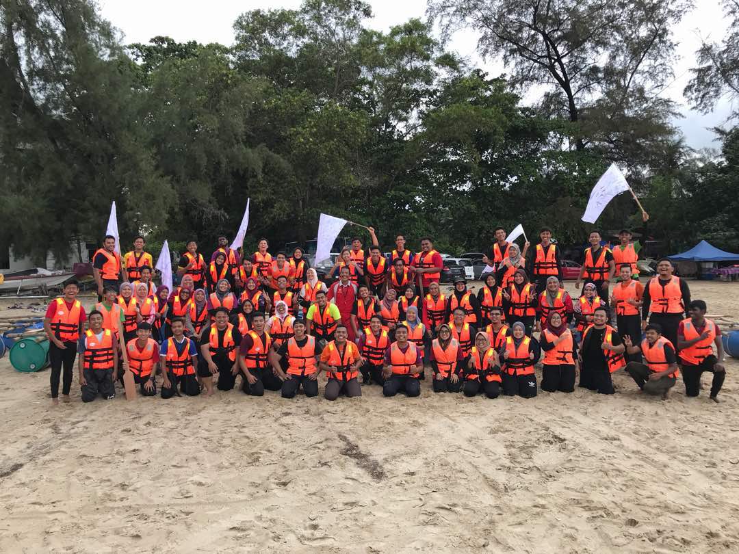 Prs_Utem's tweet photo. [UTeM Lead]
Berlatar belakangkan kelab/persatuan yg berbeza namun tetap berpayung di bawah satu nama iaitu UTeM
#heputem
#utemlead
#prsutem https://t.co/Q7Si6vl1Lj