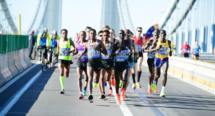 ItsEMT's tweet photo. Good luck to everyone running the #TCSNYCMarathon today!!! https://t.co/FpXYC5tMS1