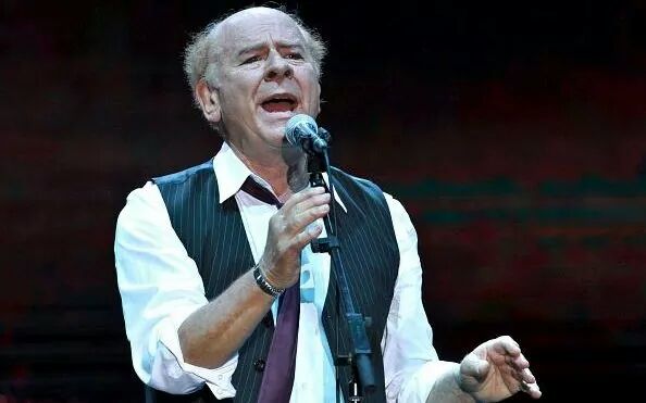  Happy birthday to Art Garfunkel!
(Simon and Garfunkel) 