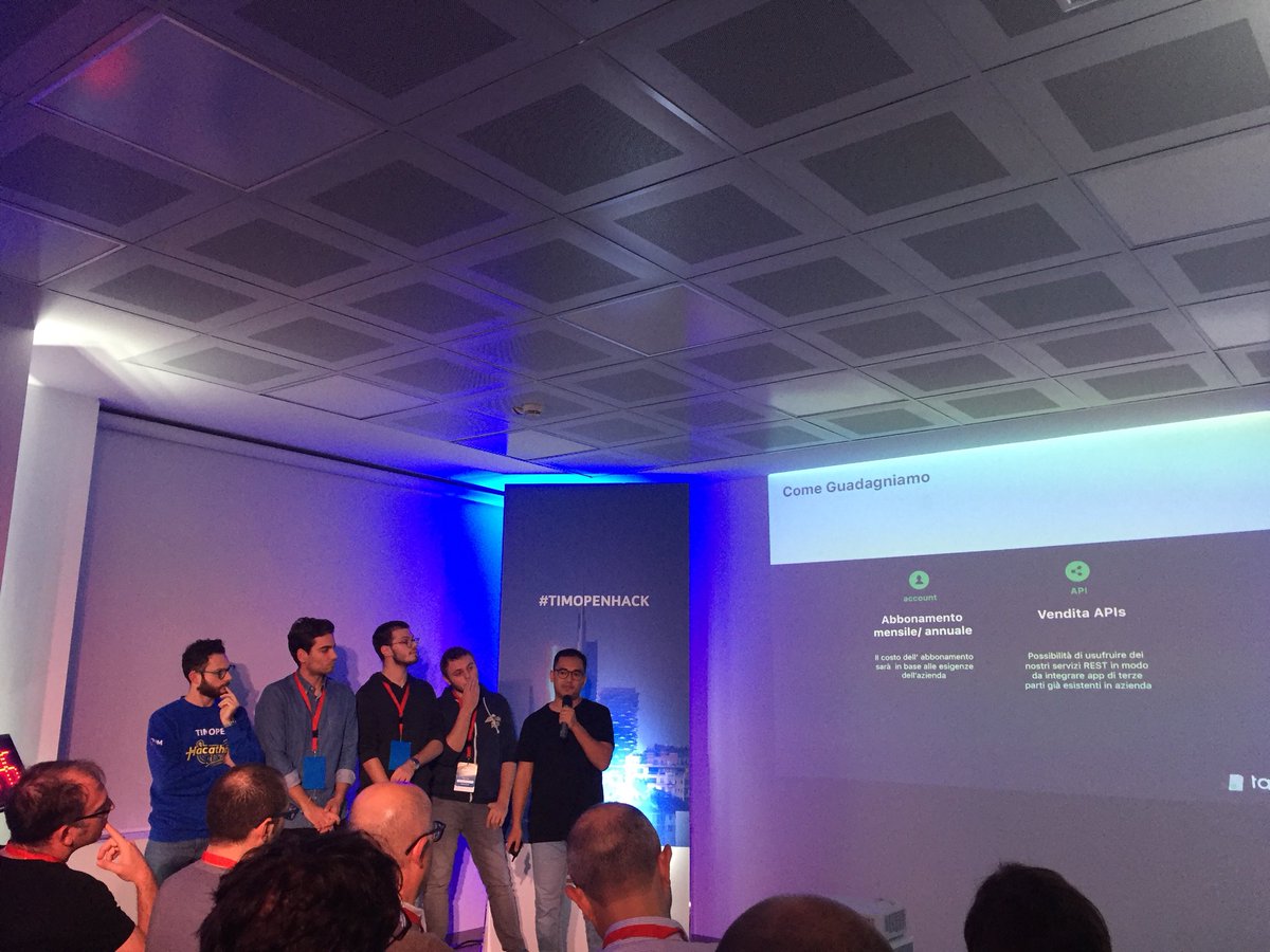 AZIENDABANCA tweet media