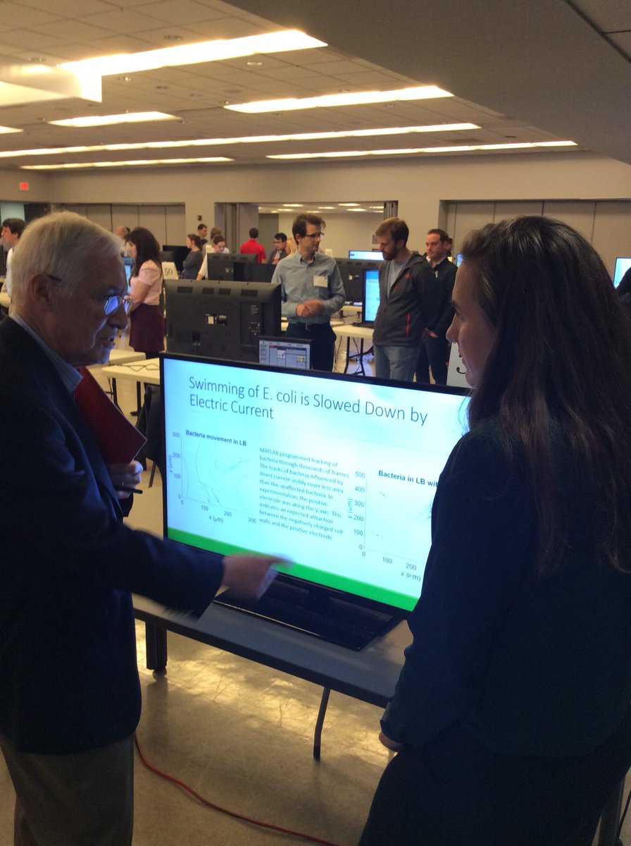 JuniataResearch's tweet photo. @juniatacollege students presented their research at the poster session of the American Physical Society (Midatlantic) meeting this weekend https://t.co/VGgd5sjuCl