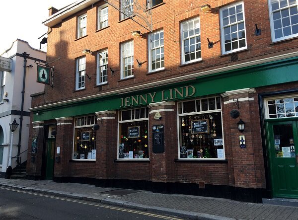 Sussex_Rambler's tweet photo. Had a lovely pint of @DLBrewery #Old at the #JennyLind in #Hastings. #GreatAle, #GreatPub! https://t.co/Q5nKABpVbS