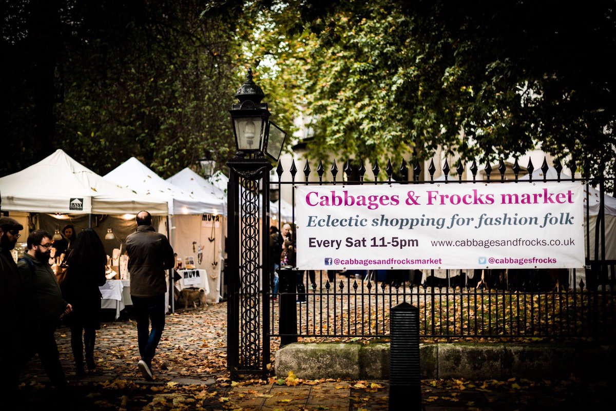 oneoffoak's tweet photo. Cracking day @cabbagesfrocks market yesterday. Looking forward to the 15th Nov with the Xmas lights switch on event. See you there! https://t.co/bHWIHGkO0u