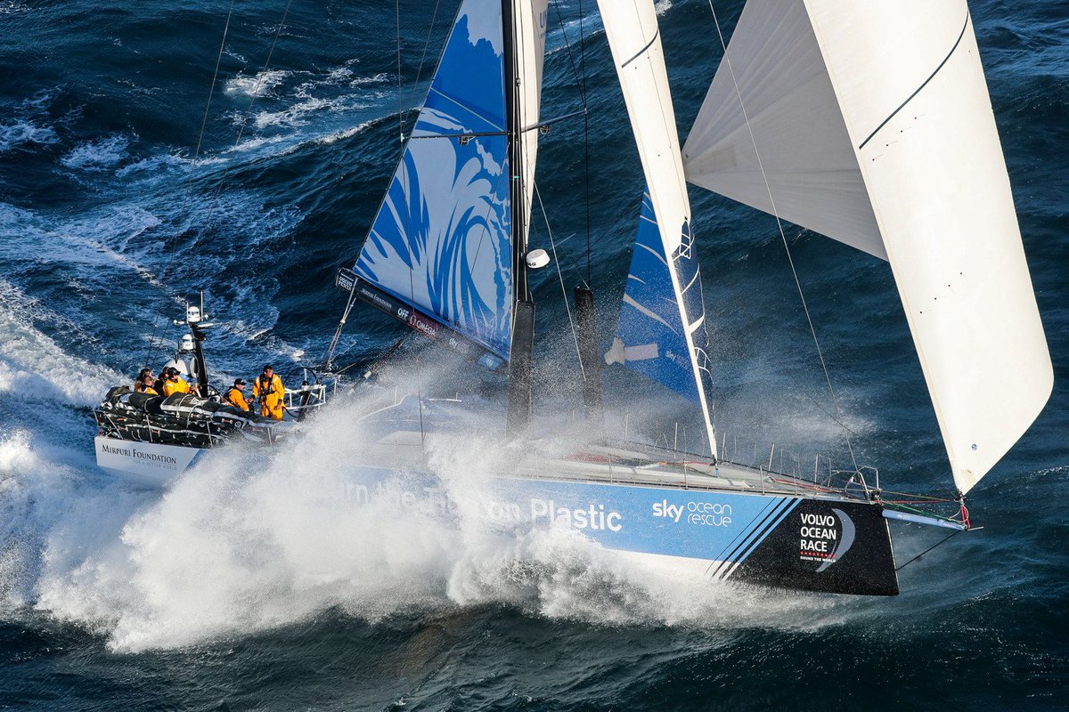 FULL SPEED AHEAD TO CAPE TOWN! #TurnTheTideOnPlastic #VolvoOceanRace #OceanHero
📸 <a href="/wolfiesanchez/">Ainhoa Sanchez</a>