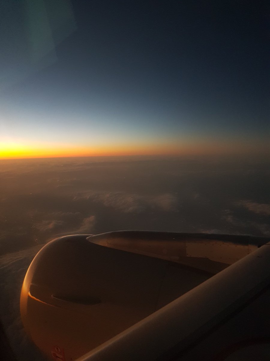 southpoint_tp's tweet photo. @qatarairways thanks for a great flight QR943 &amp; 211 and helping me connect in under 30 mins! See you Friday am for the return! https://t.co/HrYDAVNFxS