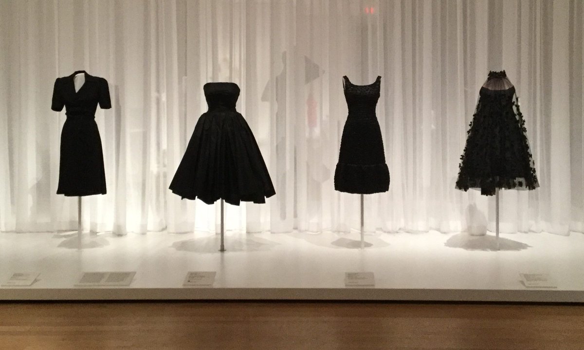 Confessions of a Master Dresser: meet Tae Smith, who breathed life into <a href="/MuseumModernArt/">MoMA The Museum of Modern Art</a>'s 'Items' show buff.ly/2lMPhwV #itemsmoma