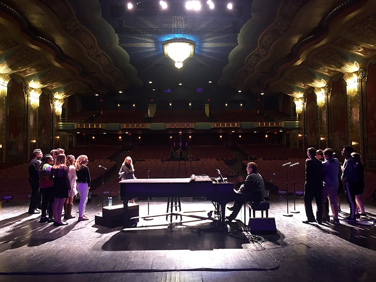 Group Discounts | The Paramount Theatre - Aurora, IL Group Discounts | The Paramount Theatre - Aurora, IL