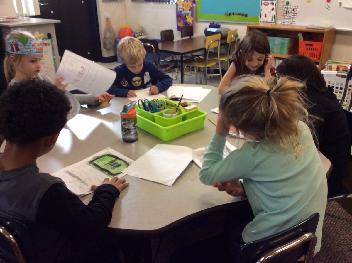 GarnerBrigette's tweet photo. Hill Firsties enjoying reading published books by their friends during our "writing museum" celebration! #hillthinkers #tsdthinkers https://t.co/IgUjb535om