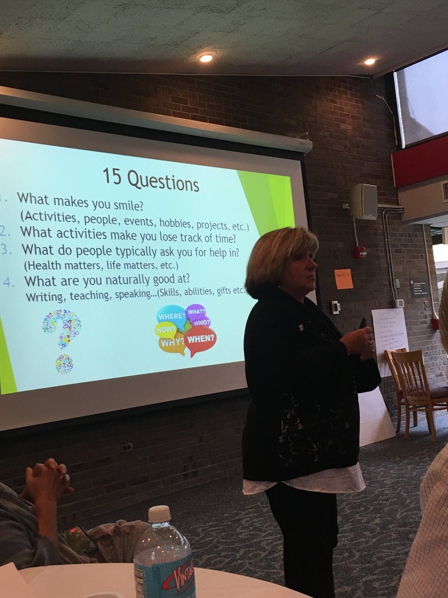 jjshlp's tweet photo. #SchoolNurseLeaders discuss Purpose & Passion #JJSHLPFall17 https://t.co/xFzw7A9jM1