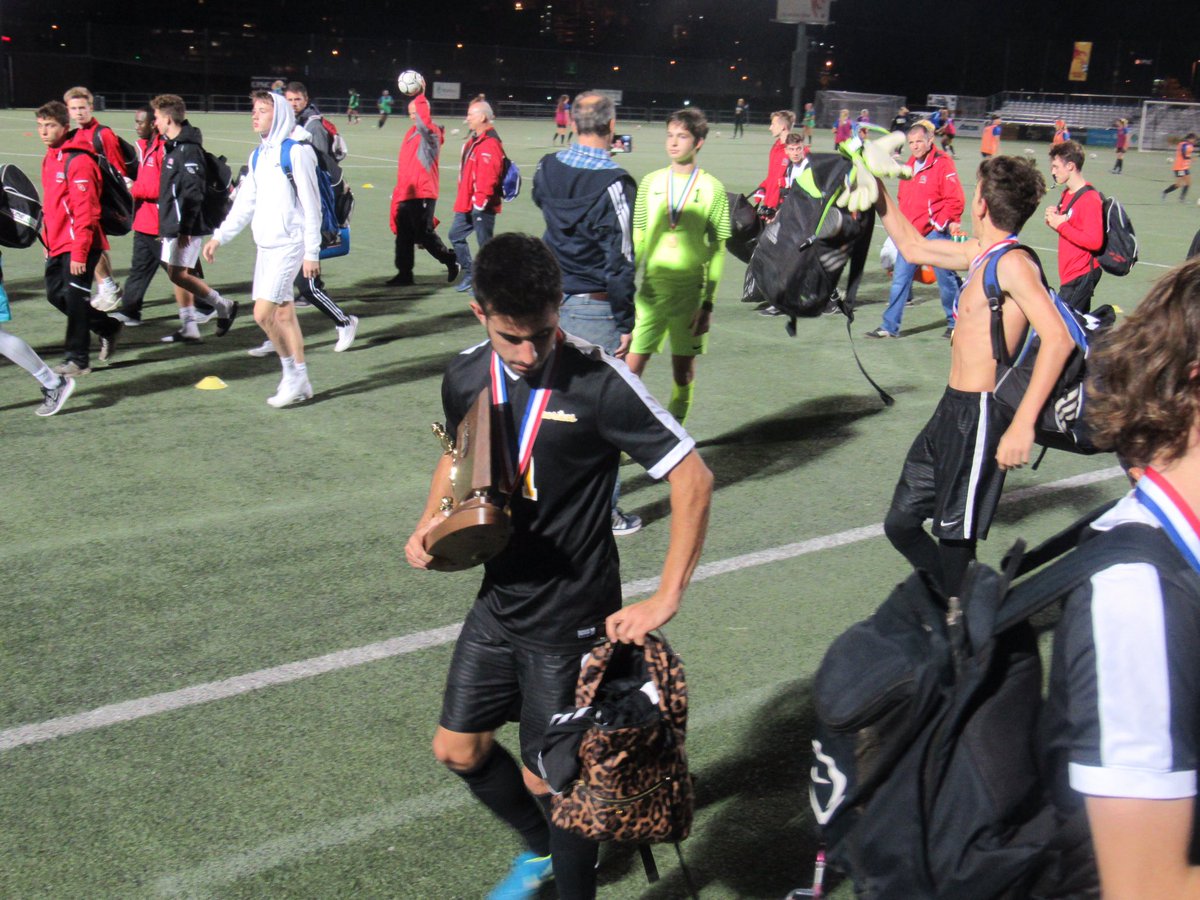 We put the trophy in the bag 🎒